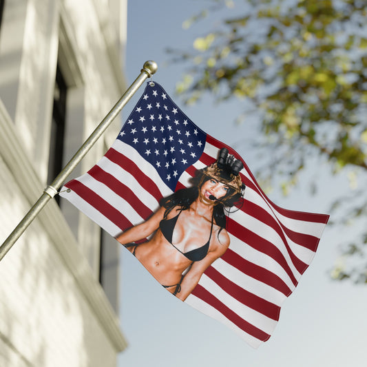 MEGAN FOX NODS AMERICAN FLAG