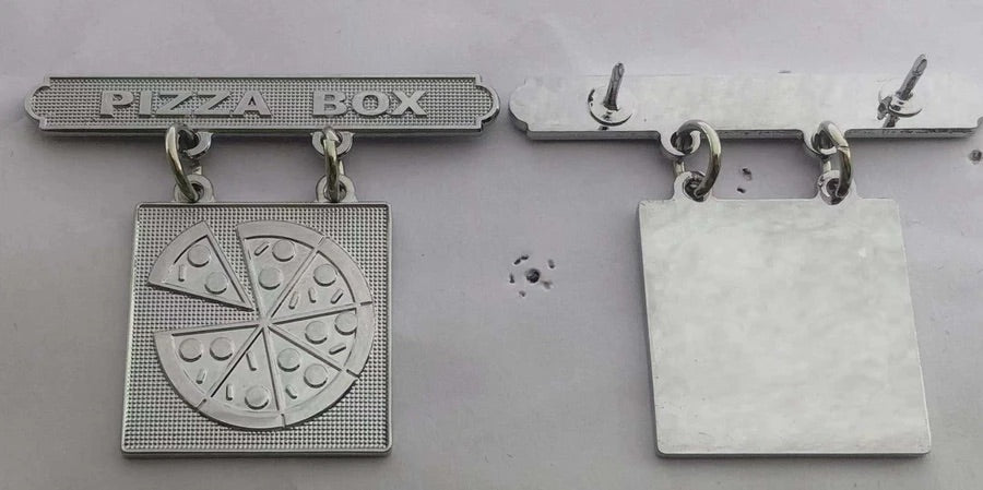PIZZA BOX BADGE