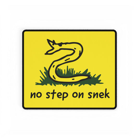 No Step on Snek DeskMat