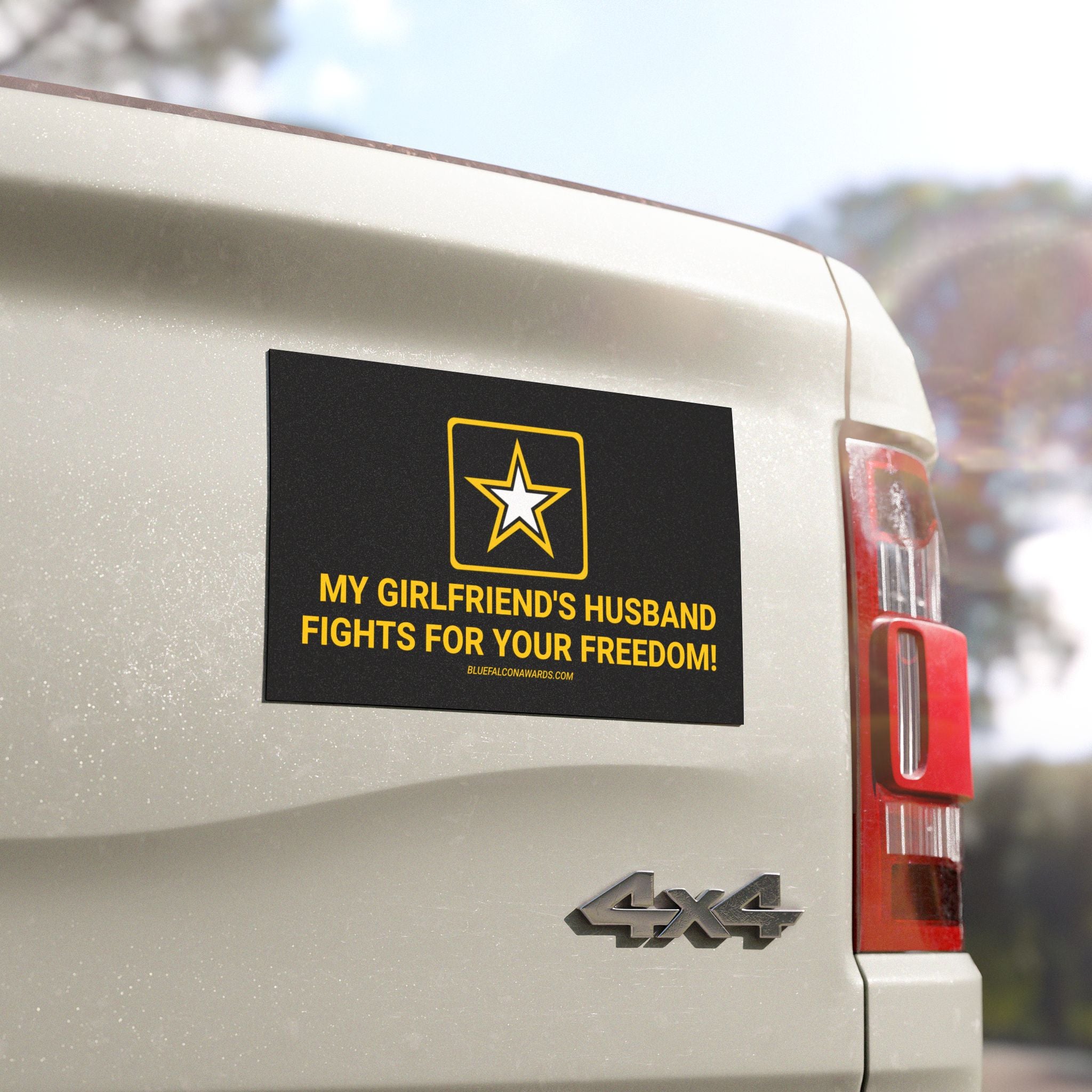 ARMY GIRLFRIEND'S HUSBAND Magnets