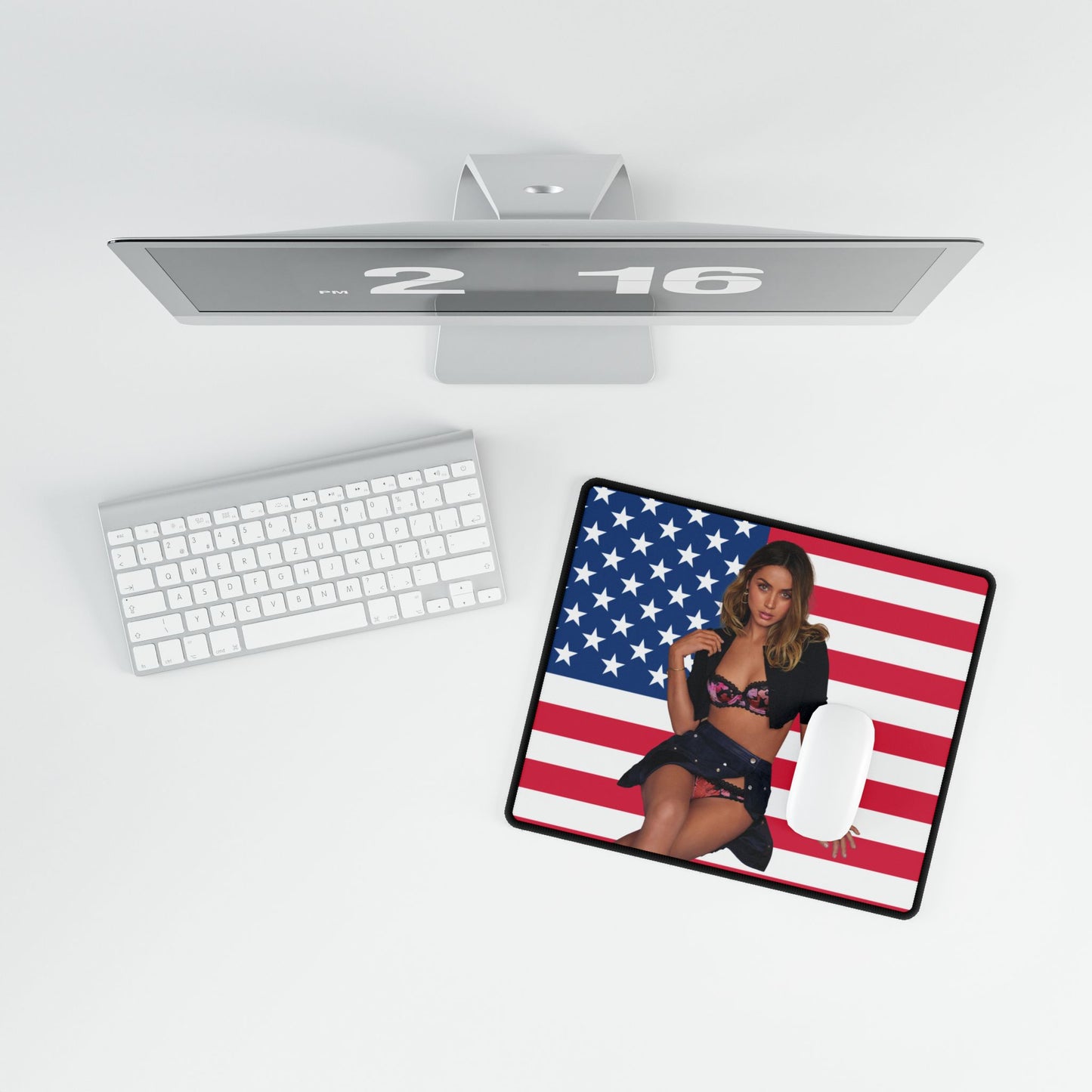 Anna De Armas USA DeskMat