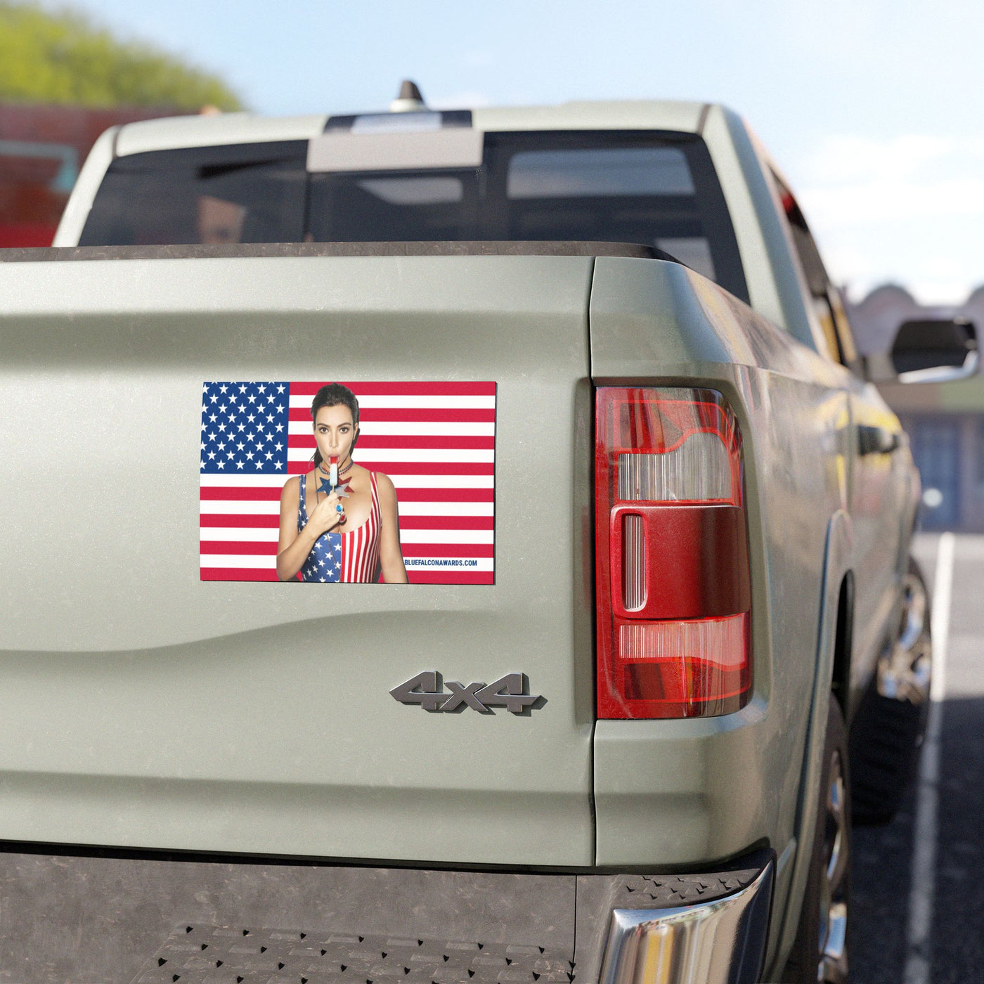 KIM K USA Magnet