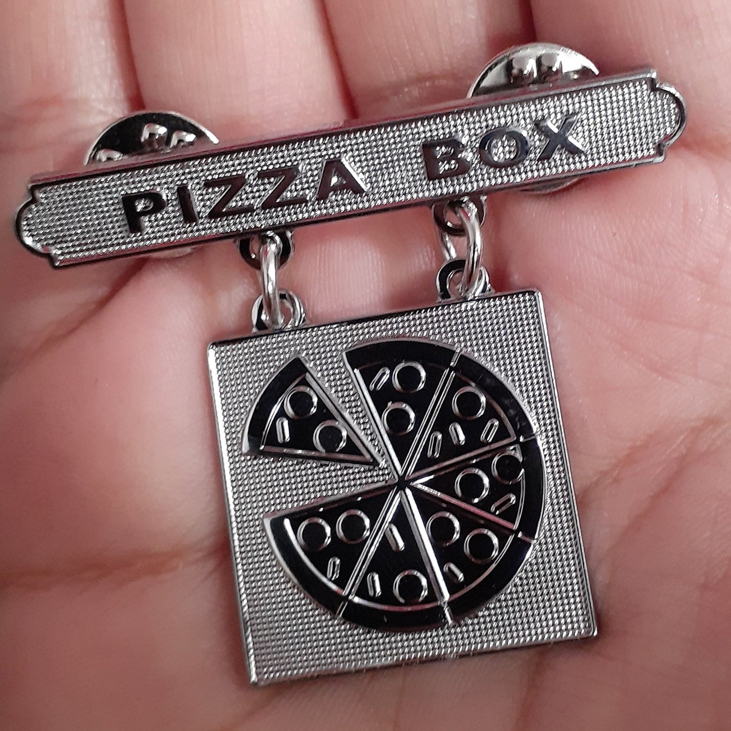 PIZZA BOX  BADGE