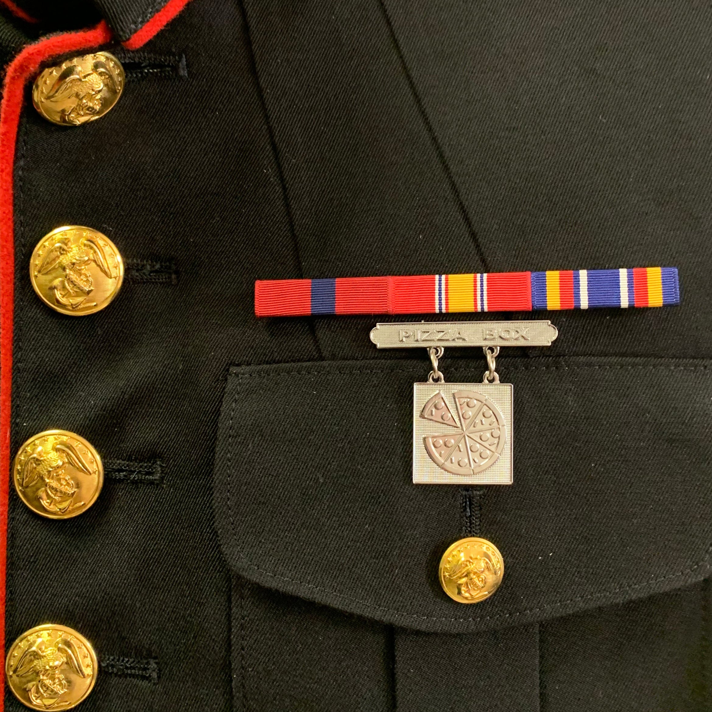 PIZZA BOX BADGE – Blue Falcon Awards